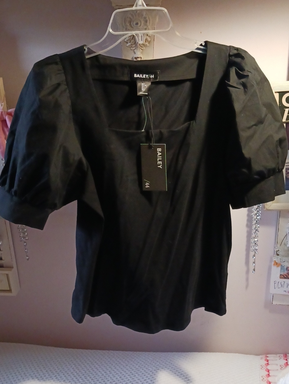 Gorgeous! Bailey/44 Black Puff-Sleeve Square Neck Top L